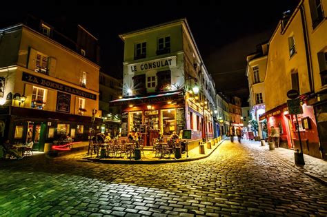 Montmartre Bei Nacht Nehru Memorial