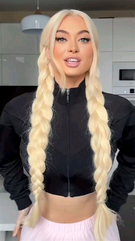 Pin by Silvia Karasová on Účes in 2025 Beautiful women pictures Hair color Blonde