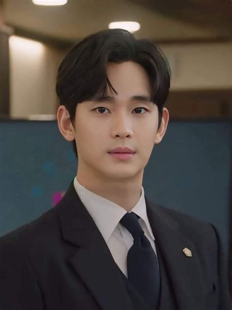 Pin By Angelique Ferreira On Kim Soo Hyun Kim Soo Hyun Hyun Woo