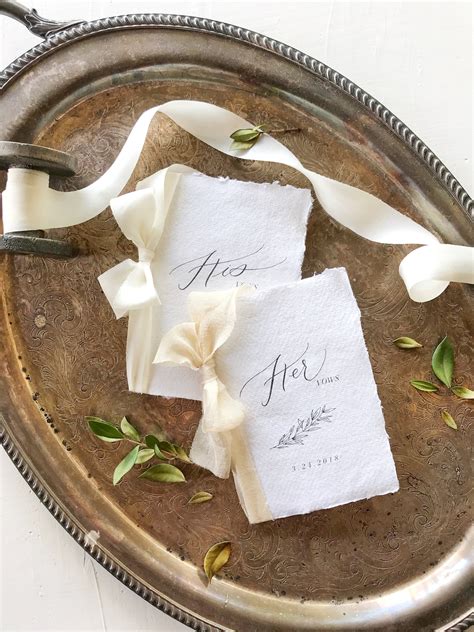 25 Beautiful Wedding Vow Books - Chic Vintage Brides : Chic Vintage Brides