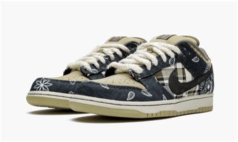 Nike SB Dunk Low Travis Scott | The Sneaker Store