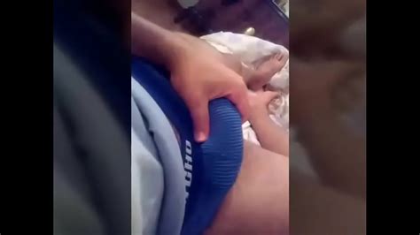 Yuri Gaúcho gozando XVIDEOS