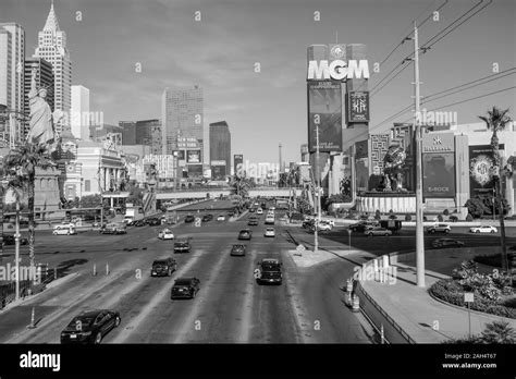 View Of The Las Vegas Strip Las Vegas Nevada Stock Photo Alamy