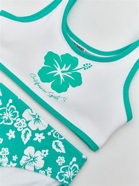 LCW Kids Beyaz Hızlı Kuruyan UV Korumalı Kız Çocuk Bikini S CY Z