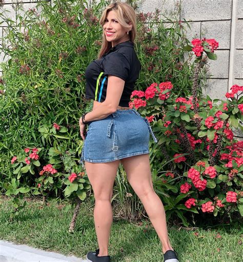 Cynthia Arana | Buenos días!! 😘😘😘 | Instagram