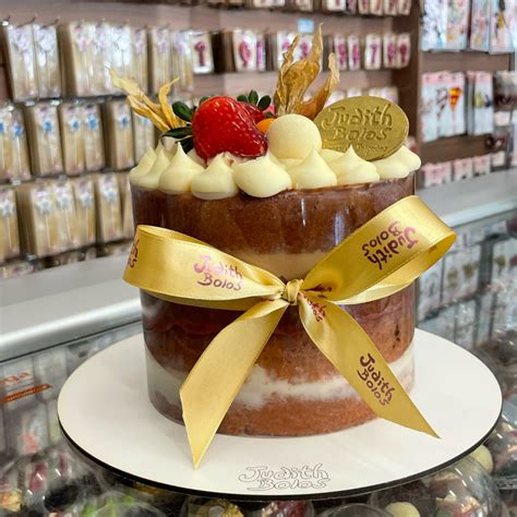 Naked Cake Três Delicias Judith Bolos