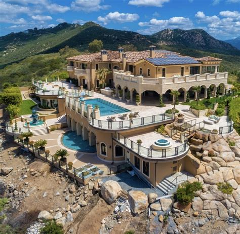 ultra stunning mansion california  sale slaylebrity