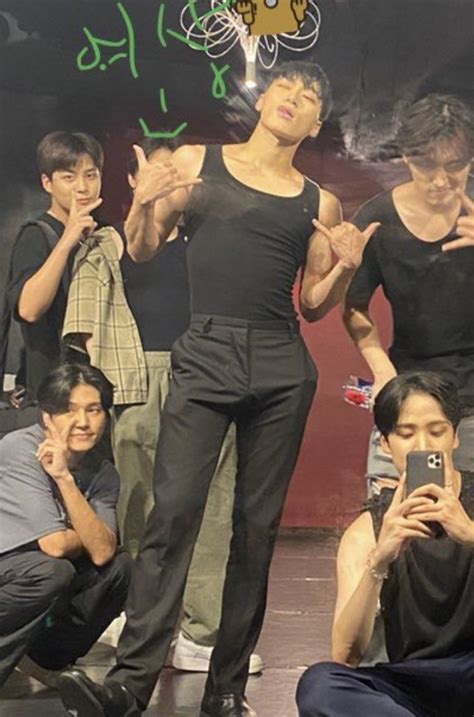 Pin By Wildflower On Ateez Kpop Guys Sans Cute Hot Korean Guys