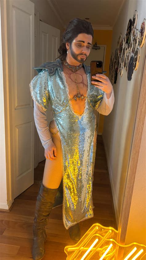 Eva Devore (@eva_devore) • Instagram photos and videos