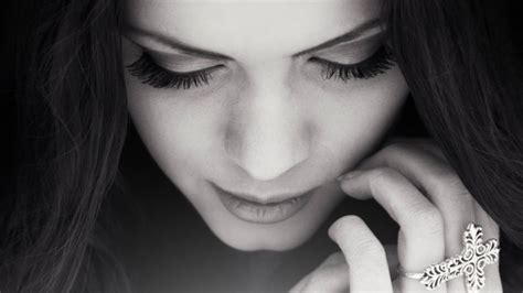 face   black  white  wallpaper teahubio