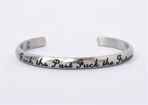 UNDERCOVER アンダーカバー Fuck the Past Fuck the Future シルバー バングル ブレスレット アンダーカバー 売買されたオークション情報