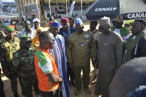 Le Burkina le Mali et le Niger créent lAlliance des Etats du Sahel