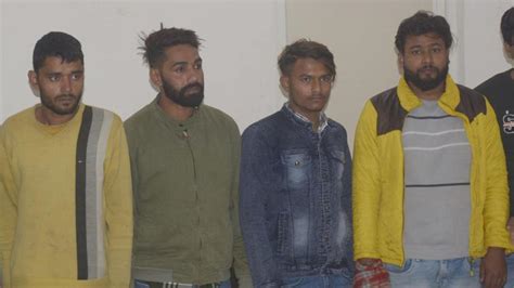 Ghaziabad Cops Arrest Four Suspects For Robbing Man Of ₹45 Lakh Hindustan Times