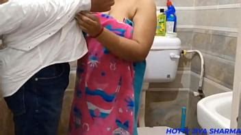 Room Service Man Fucking Beautifull Madam In Bathroom Xvideos