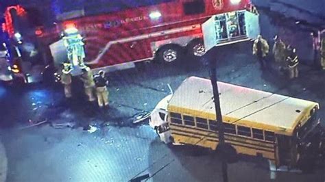 Bad Crash Involving School Bus Closes Roads In Dekalb County Youtube