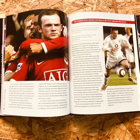 Manchester United Legends Stanchion