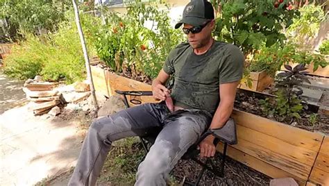 Fountain Piss Gay Porn Xhamster