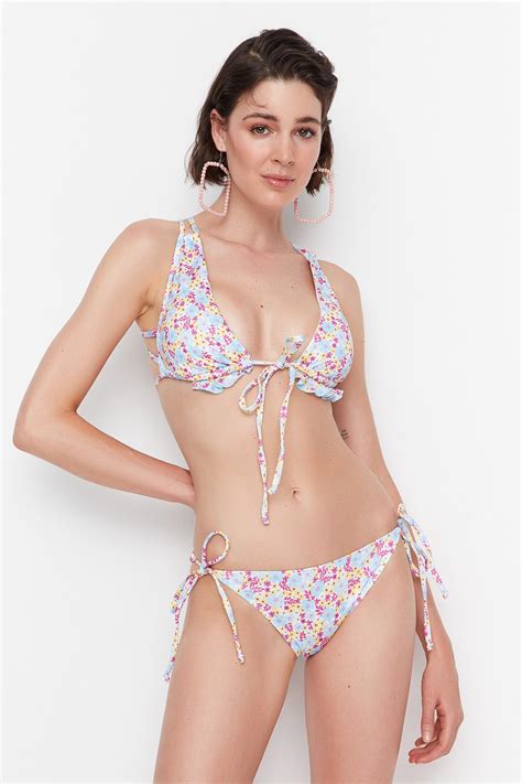 Trendyol Collection Crispy Floral Patterned Ruffle Detailed Bikini Top