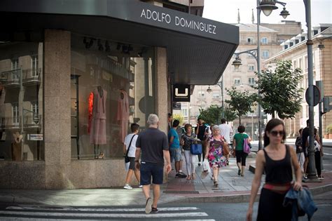 Adolfo Domínguez prepara su despliegue en América Latina Infobae