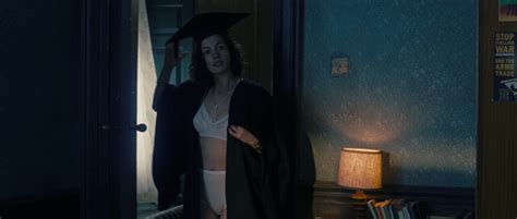 Nude Video Celebs Anne Hathaway Sexy One Day 2011