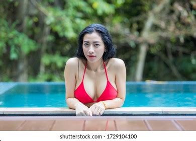 271 Sexy Dark Hair Girl Bikini Seaside Images Stock Photos 3D Objects Vectors Shutterstock