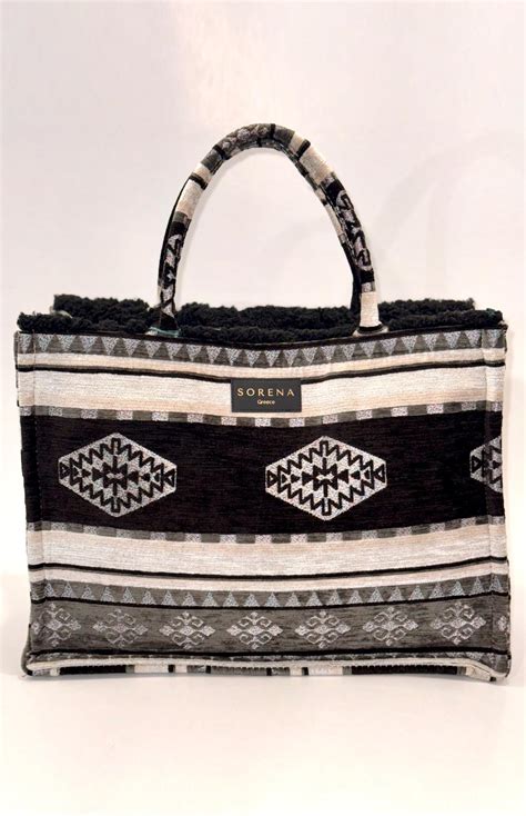 SOLO TOTE BAG