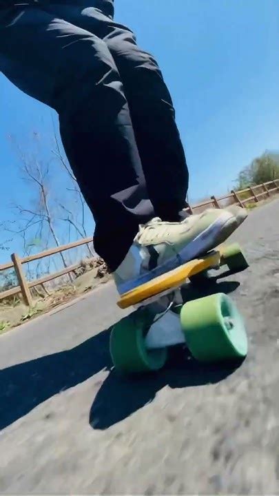 OXELO Cruiser board YAMBA 100 deck has strong durability - YouTube