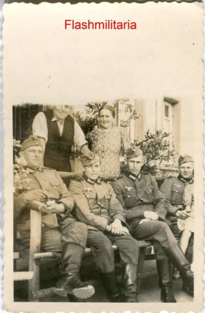 Photo Allemande Guerre Ww Groupe De Soldats De La Heer France