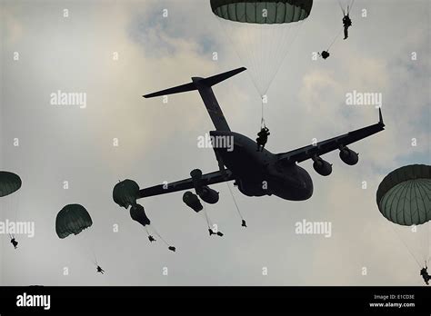 Us Soldiers From The 27th Engineer Battalion 20th Engineer Brigade