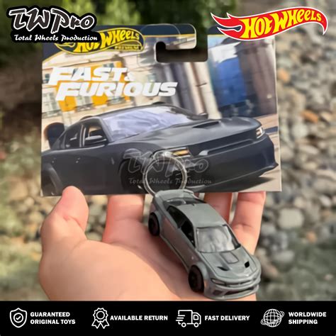 Gantungan Keychain Hot Wheels Premium Fast Furious Dodge Charger Hellcat Gray