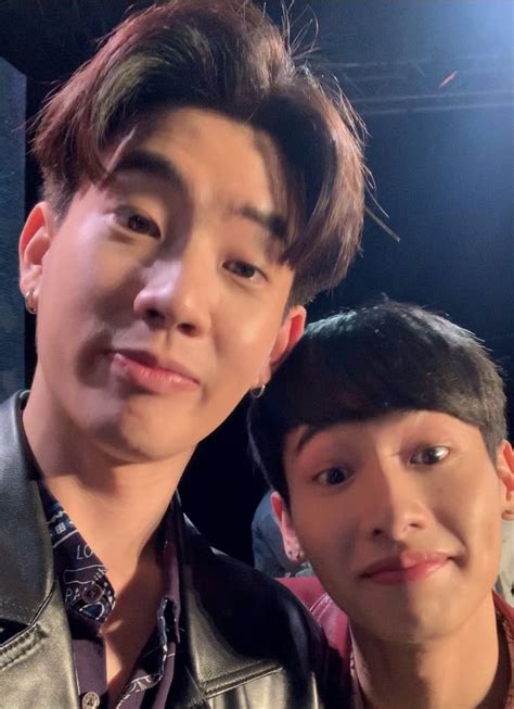 𝐨𝐟𝐟𝐠𝐮𝐧 𝐚𝐫𝐜𝐡𝐢𝐯𝐞𝐬 on Twitter Theory of love Cute gay Actors