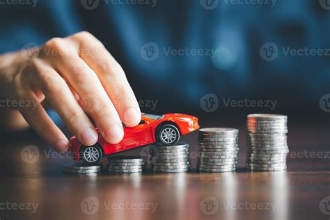 how much is vehicle insurance 8