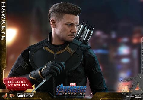 Check Out Hot Toys Avengers Endgame Hawkeye Deluxe Action Figure