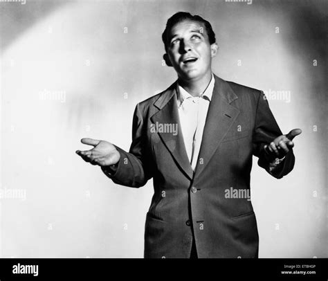 Bing Crosby Hi Res Stock Photography And Images Alamy