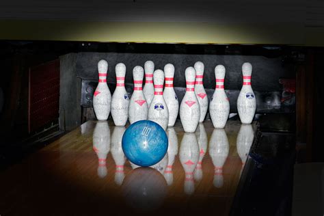 Ten-pin bowling - Wikipedia