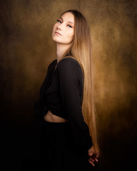 Modeling - Lauren Brady