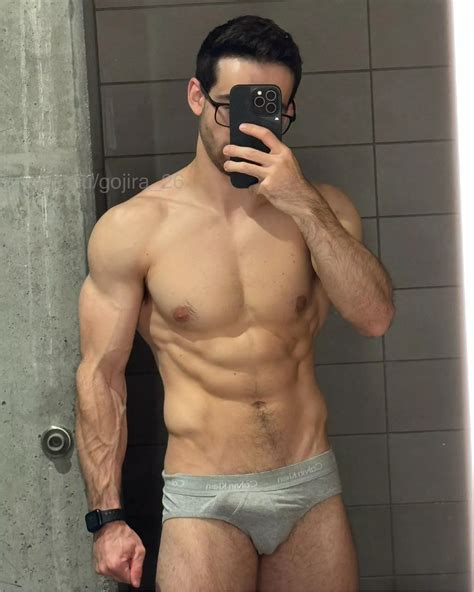 Veiny Nudes Forearmporn Nude Pics Org