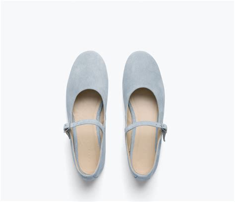 AUBREY MARY JANE FLAT – FREDA SALVADOR