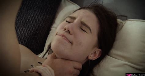 Cute Slender Girl Got Her Tight Pussy Rammed By Her Boyfriend