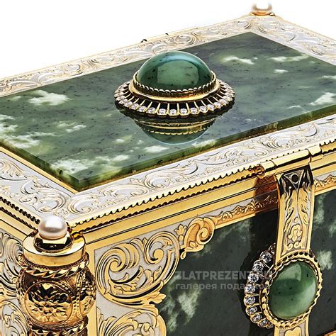 Купить шкатулку из натурального камня нефрит для украшений - магазин ...