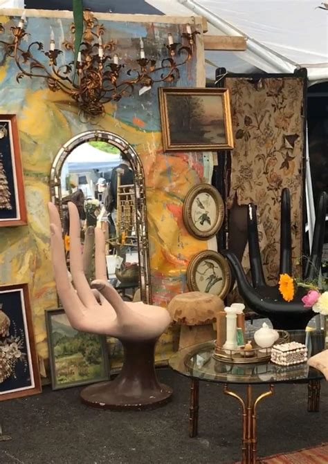 Best Flea Market Shopping Tips - House Of Hipsters