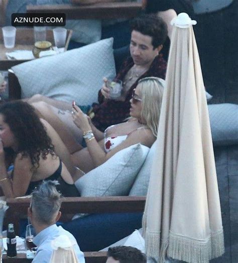 DAISY LOWE Nude AZNude