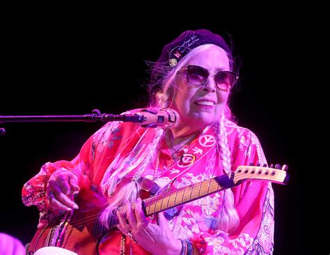 Joni Mitchell Kräftig genug um ein Fuck Donald Trump herauszuschleudern Rolling Stone