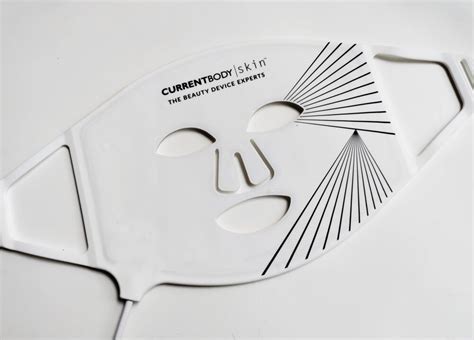 The CurrentBody Skin LED Mask Review - iconicca Store