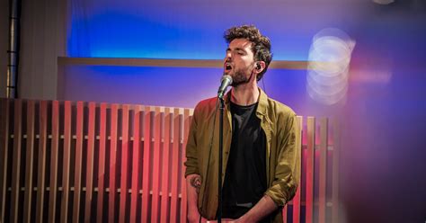 Duncan Laurence Viert Songfestival Overwinning Bij De Madammen Lees