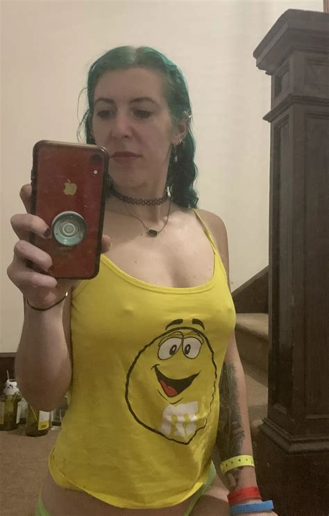 A Snack Dressed As A Snack Nudes Nobra Nude Pics Org