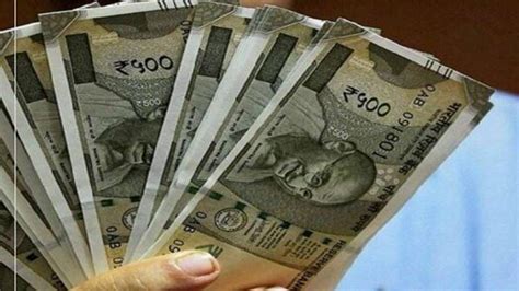 हर महीने 10000 रुपये की बचत 5 साल में दिलाएगी 12 लाख जानिए प्लान के बारे में Equity Funds