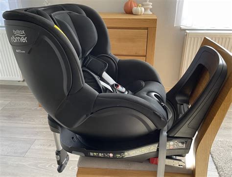 Britax romer dualfix plus i-size okretna