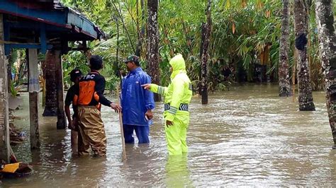 Banjir Genangi Rumah Warga