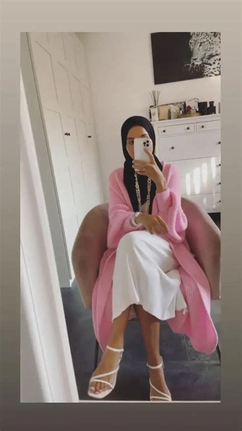 Discover More Like Hijabi First I Ate My Hijabi Sisters Pussy Now Her Legs Are Tempting Me